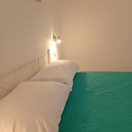 Romantic بيت ضيافة